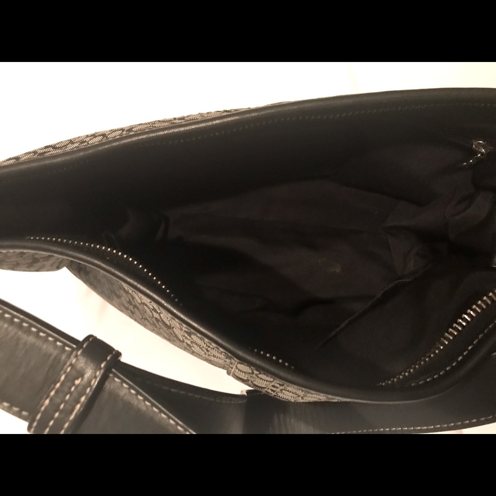 Coach Shoulder Bag - Picture 2 of 4
